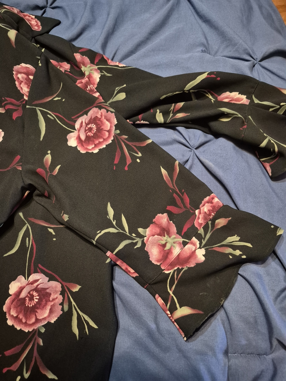 Laura Scott Black Button-Down Shirt with Pink Floral Print - Picture 2 of 3